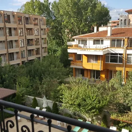 Persani 3 Διαμέρισμα
